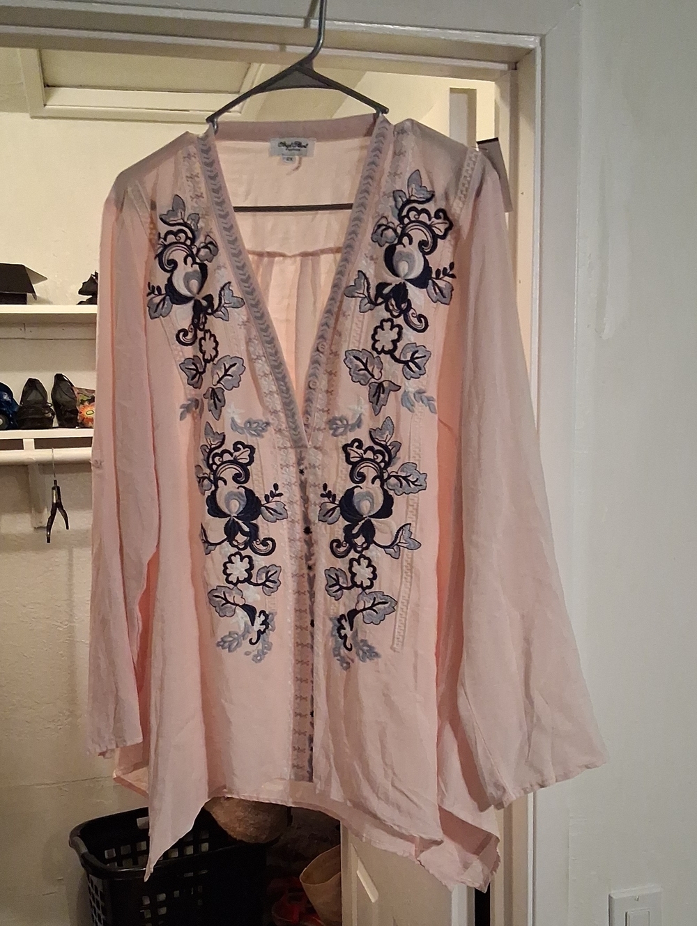 Light Pink Embroidered V-Neck Tunic Top with Navy Floral Detail - Picture 2 of 8